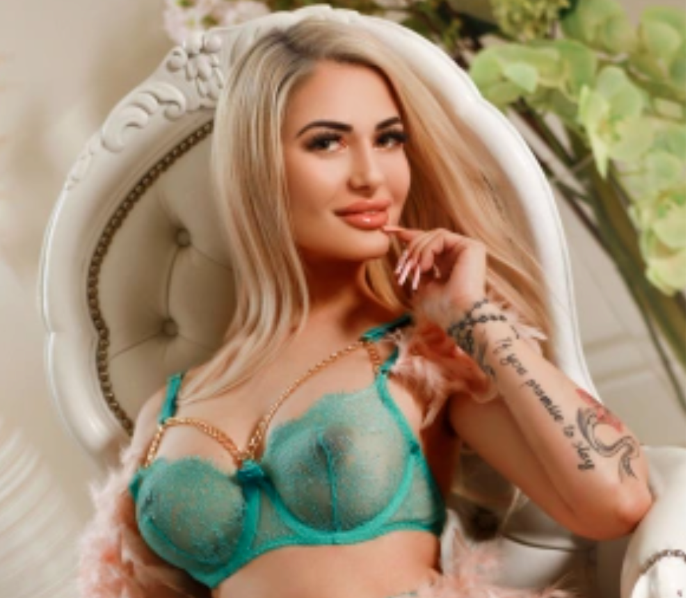 Must see mature escorts 