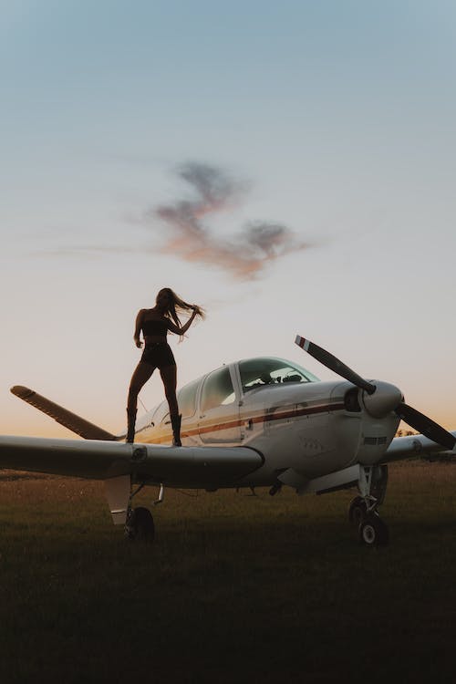How Escorts Can Relieve Your Jetlag
