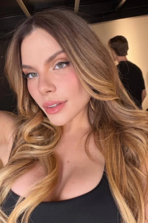 Selfie gallery profile picture of Tallie