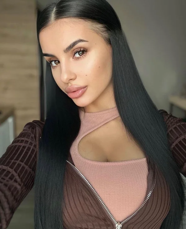 Selfie gallery profile picture of Venus at this escort agency 