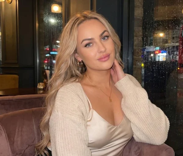 Our beautiful blonde escort Alenka dressed for a night out 