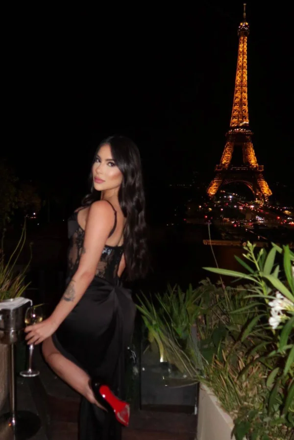 Elegant Brazilian escort Mary Bell enjoying an evening in Paris
